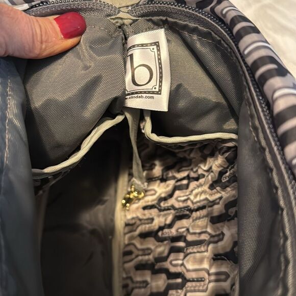 Cindy B Quilted Shoulder Bag - Picture 12 of 13